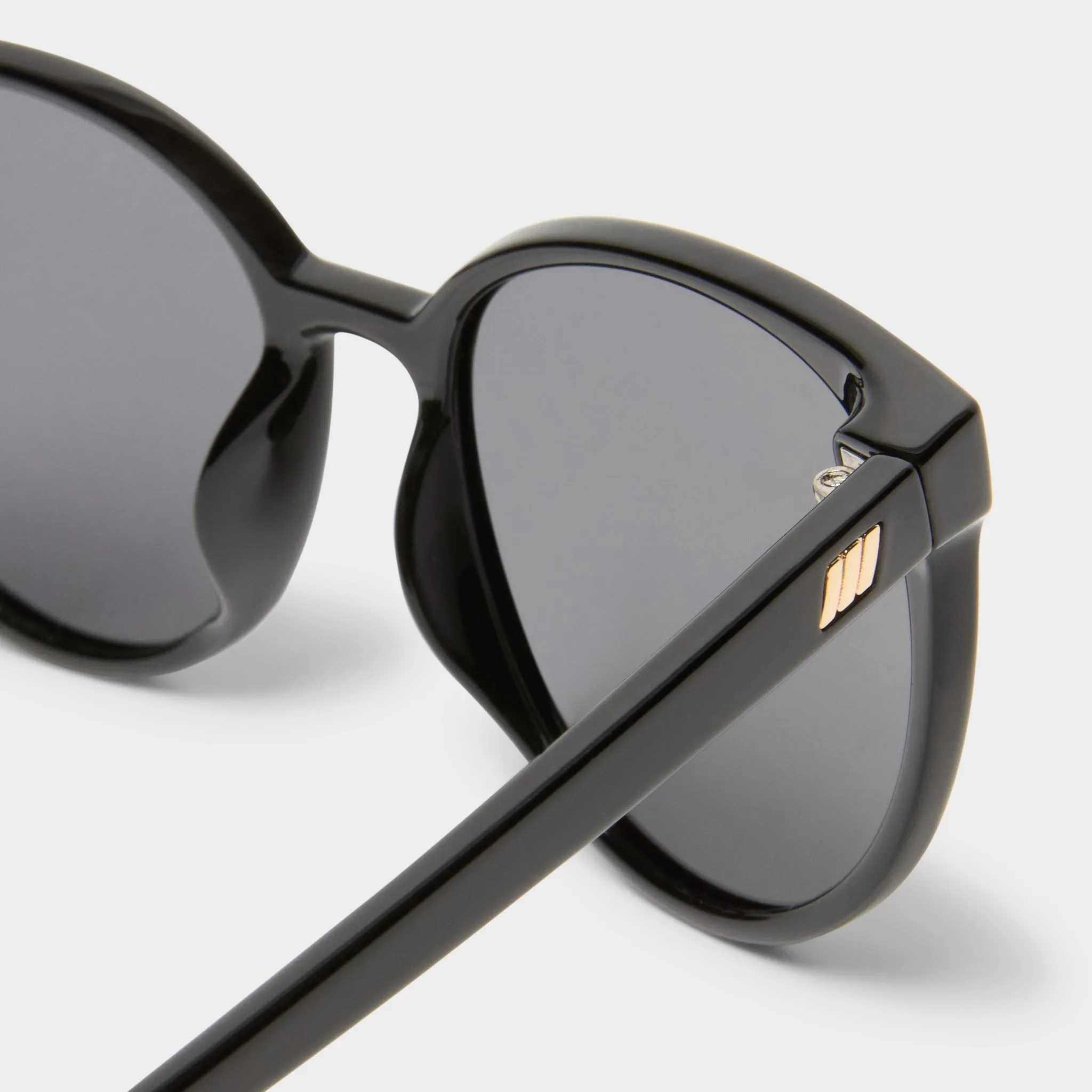 ARMADA | BLACK SMOKE MONO POLARIZED