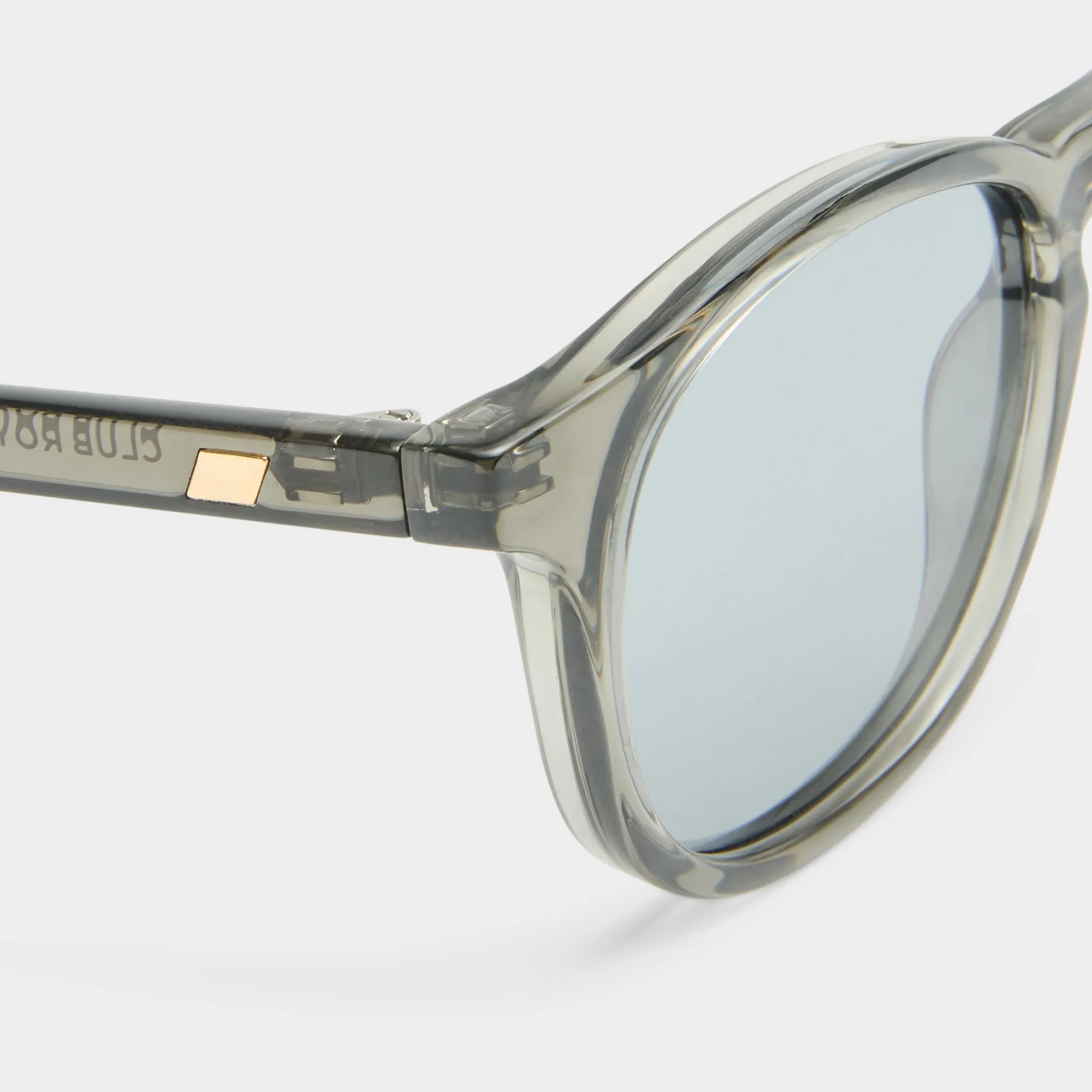 CLUB ROYALE | PEWTER