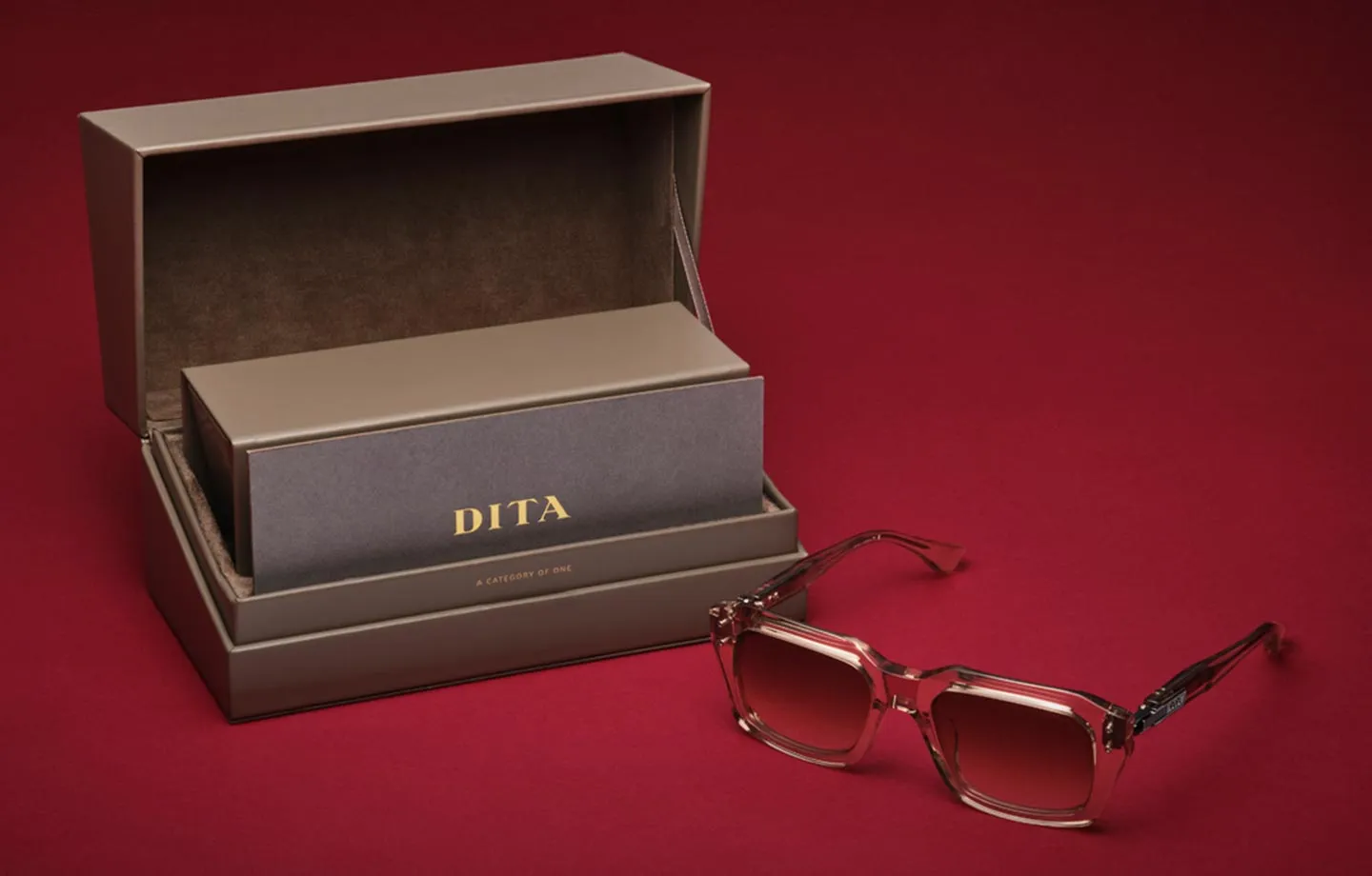 DITA Gift Box