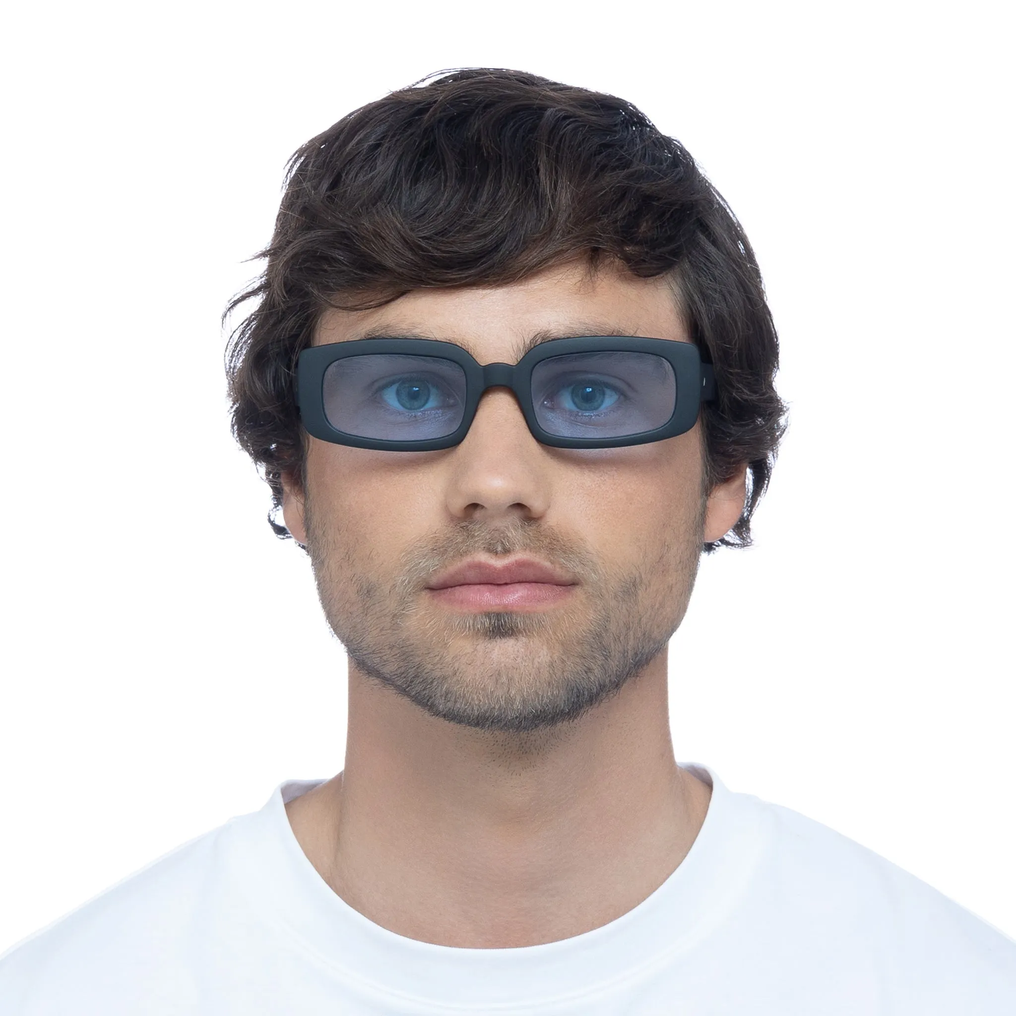 DYNAMITE | MATTE BLACK BLUE PHOTOCHROMIC