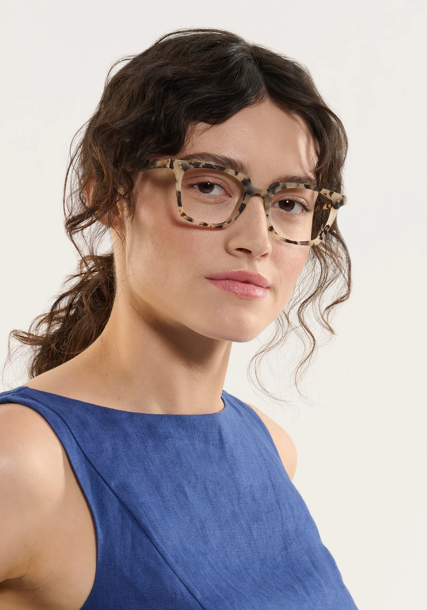 HOWARD (51) | Matte Oyster