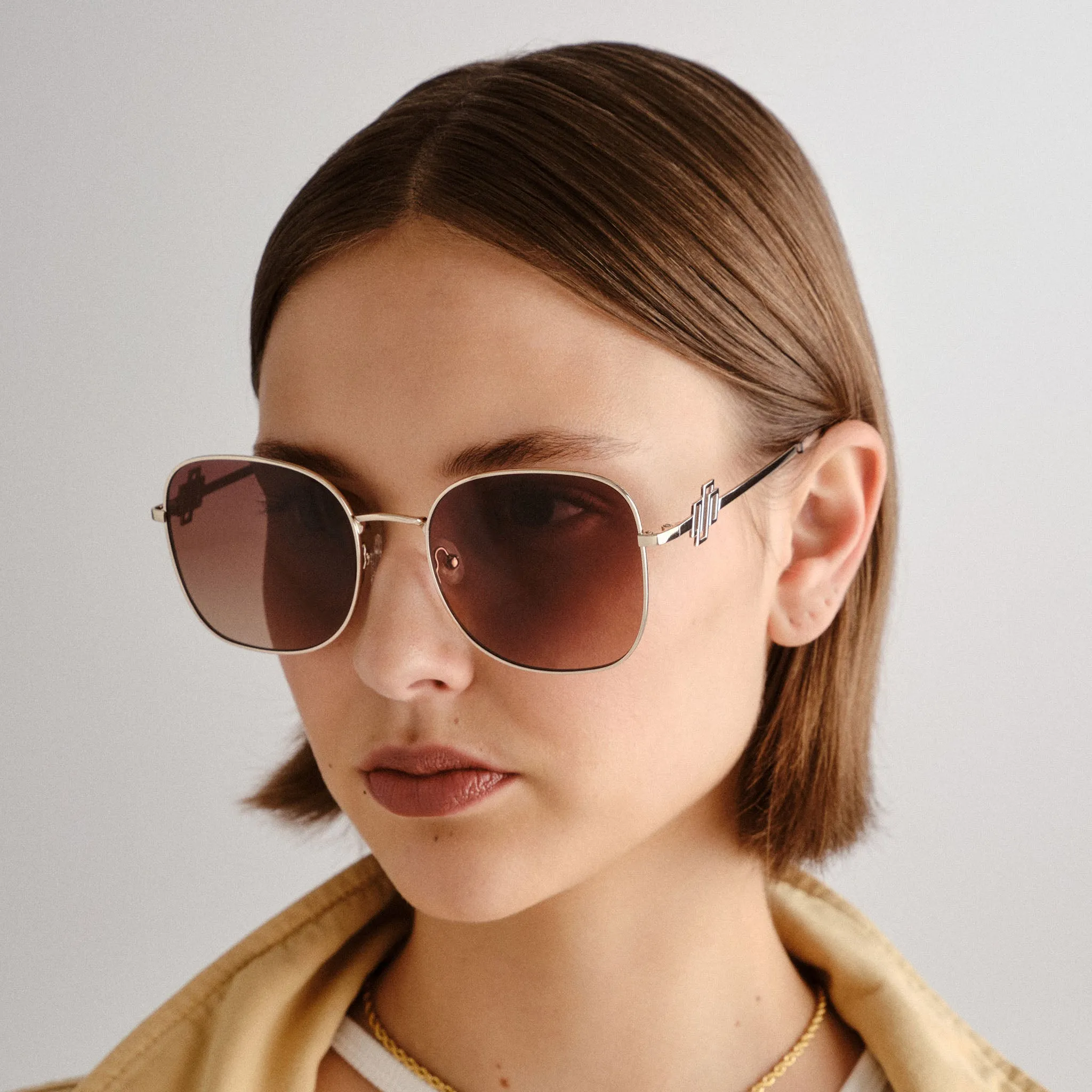 METAMORPHOSIS | BRIGHT GOLD BROWN GRAD
