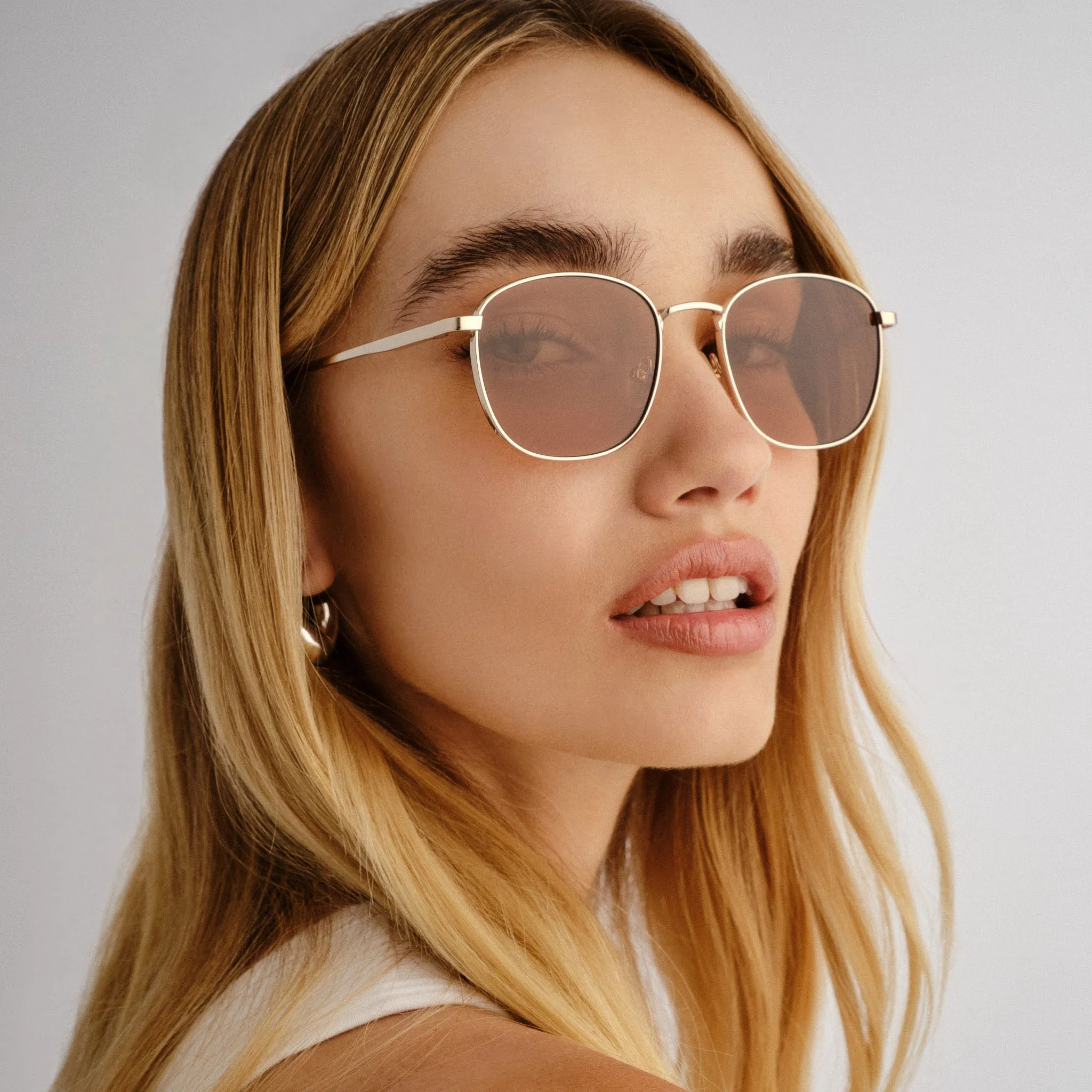 NEPTUNE DEUX | GOLD LIGHT BROWN MONO