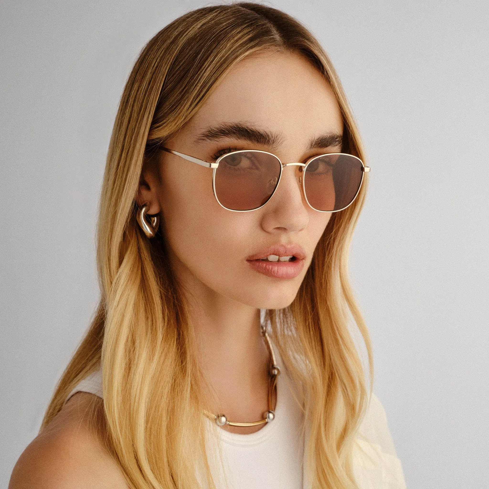 NEPTUNE DEUX | GOLD LIGHT BROWN MONO