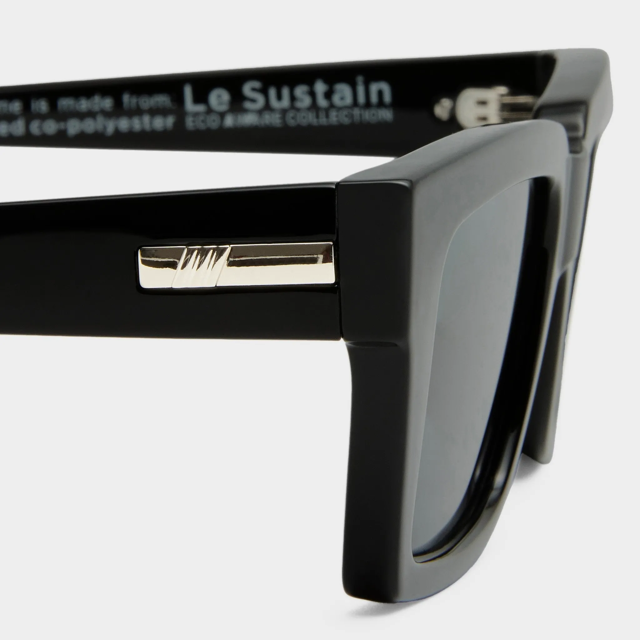NOCTURNAL HABIT | BLACK