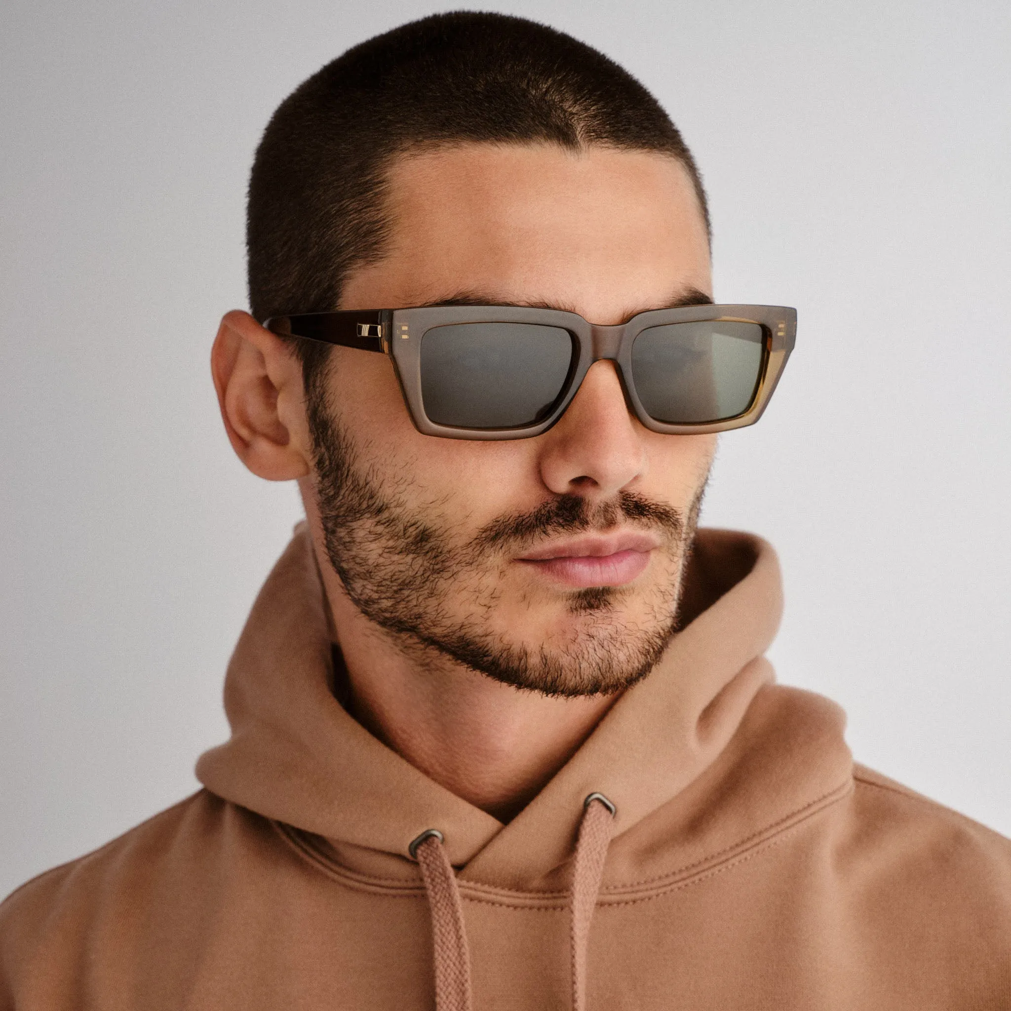 NOCTURNAL HABIT | UMBER POLARIZED