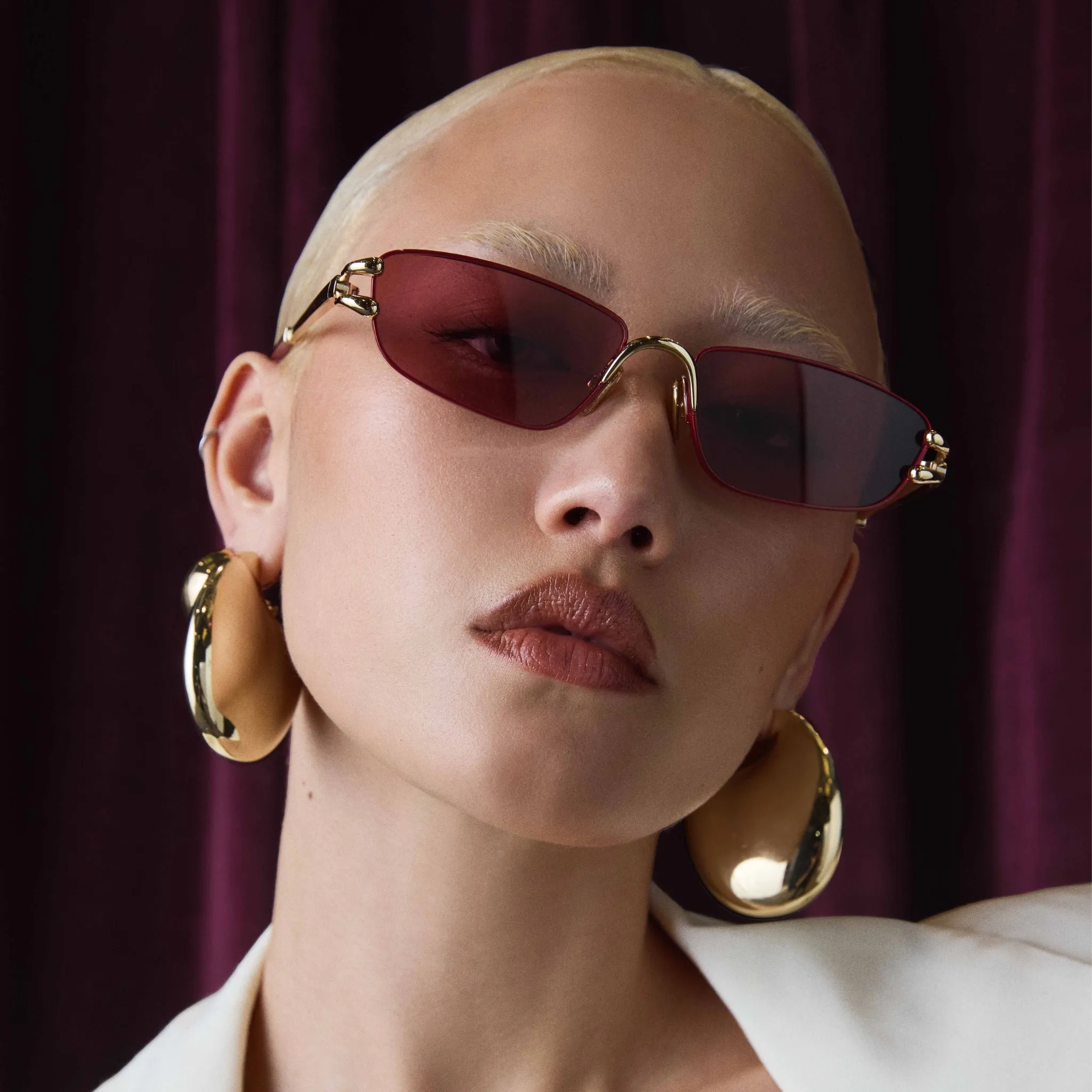 NUMERO CINCO | BRIGHT GOLD BURGUNDY