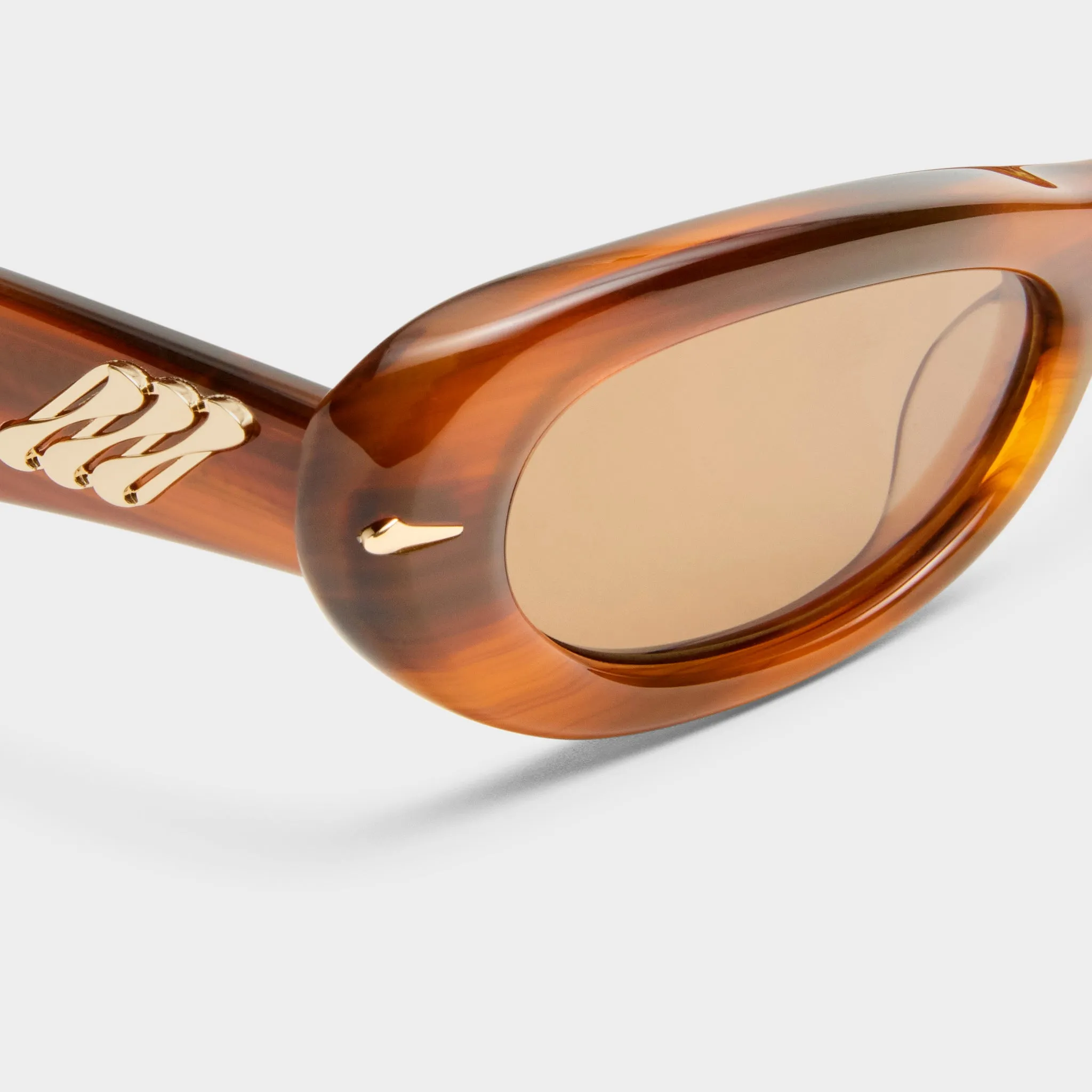 NUMERO UNO | TEAK
