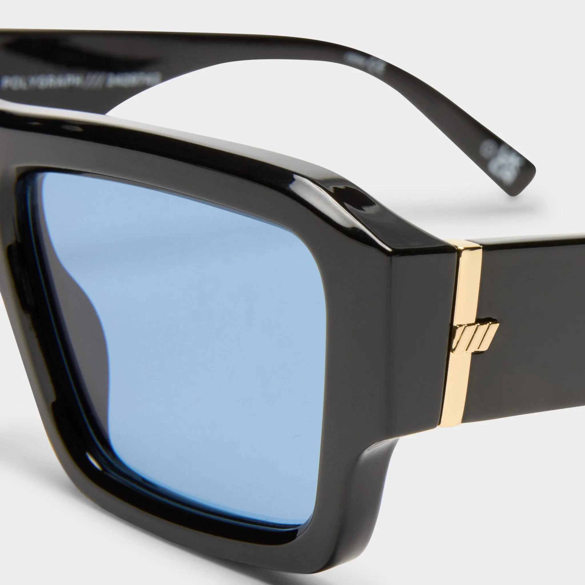 POLYGRAPH | BLACK