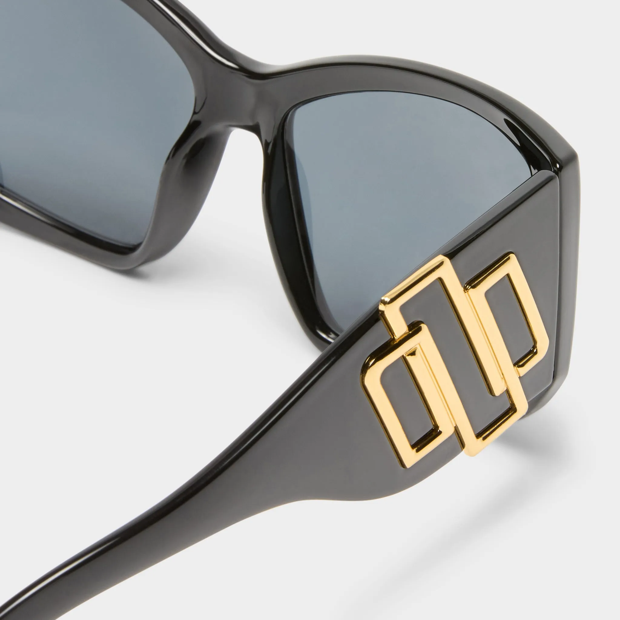 PRIMAL INSTINCT | BLACK