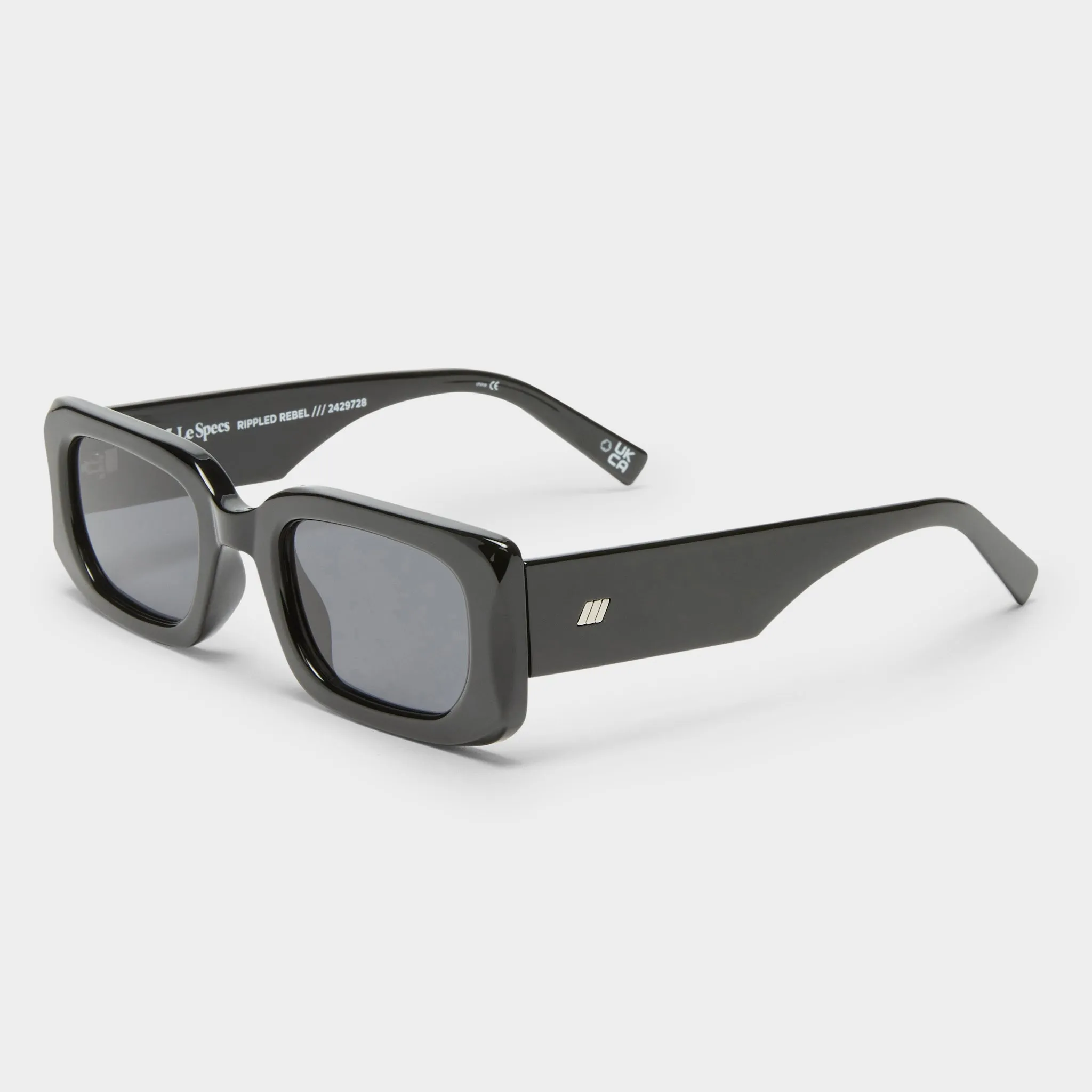 RIPPLED REBEL | BLACK
