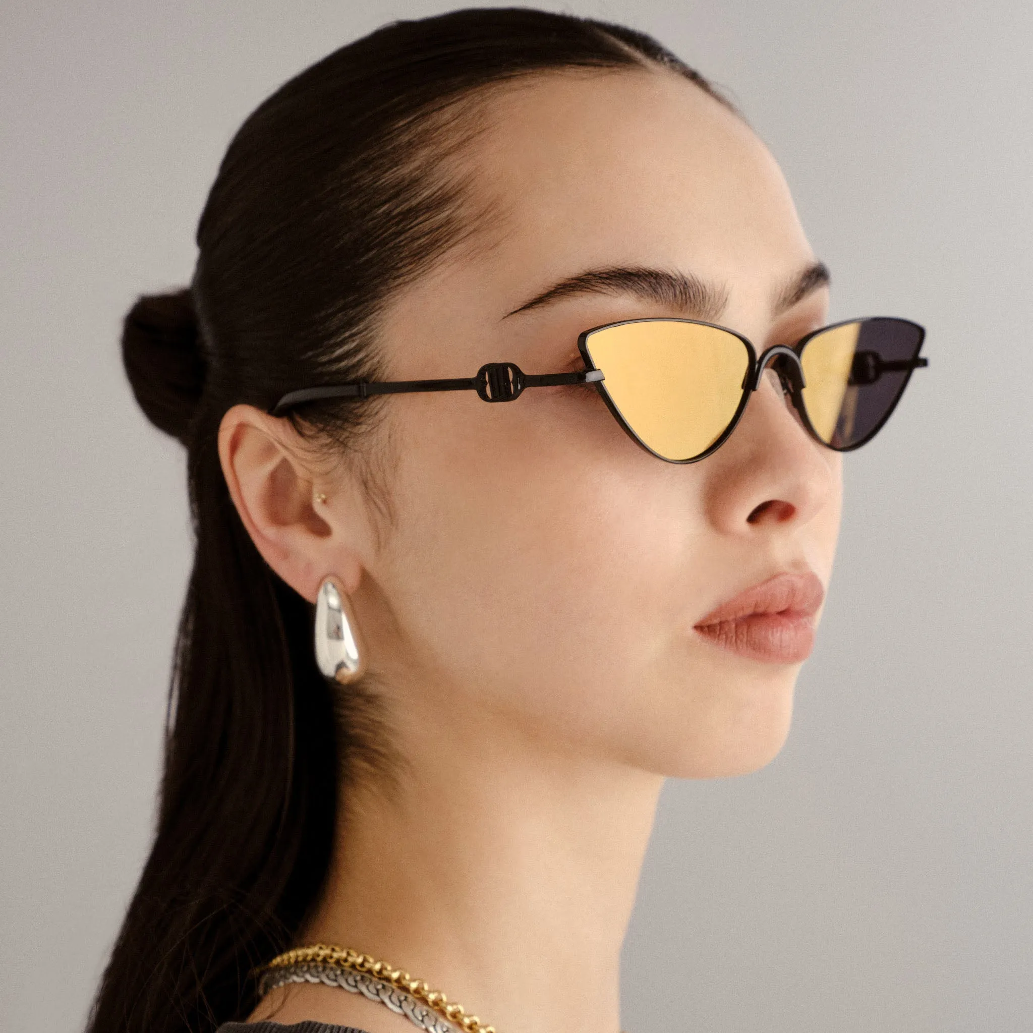 THE SOIREE | SATIN BLACK