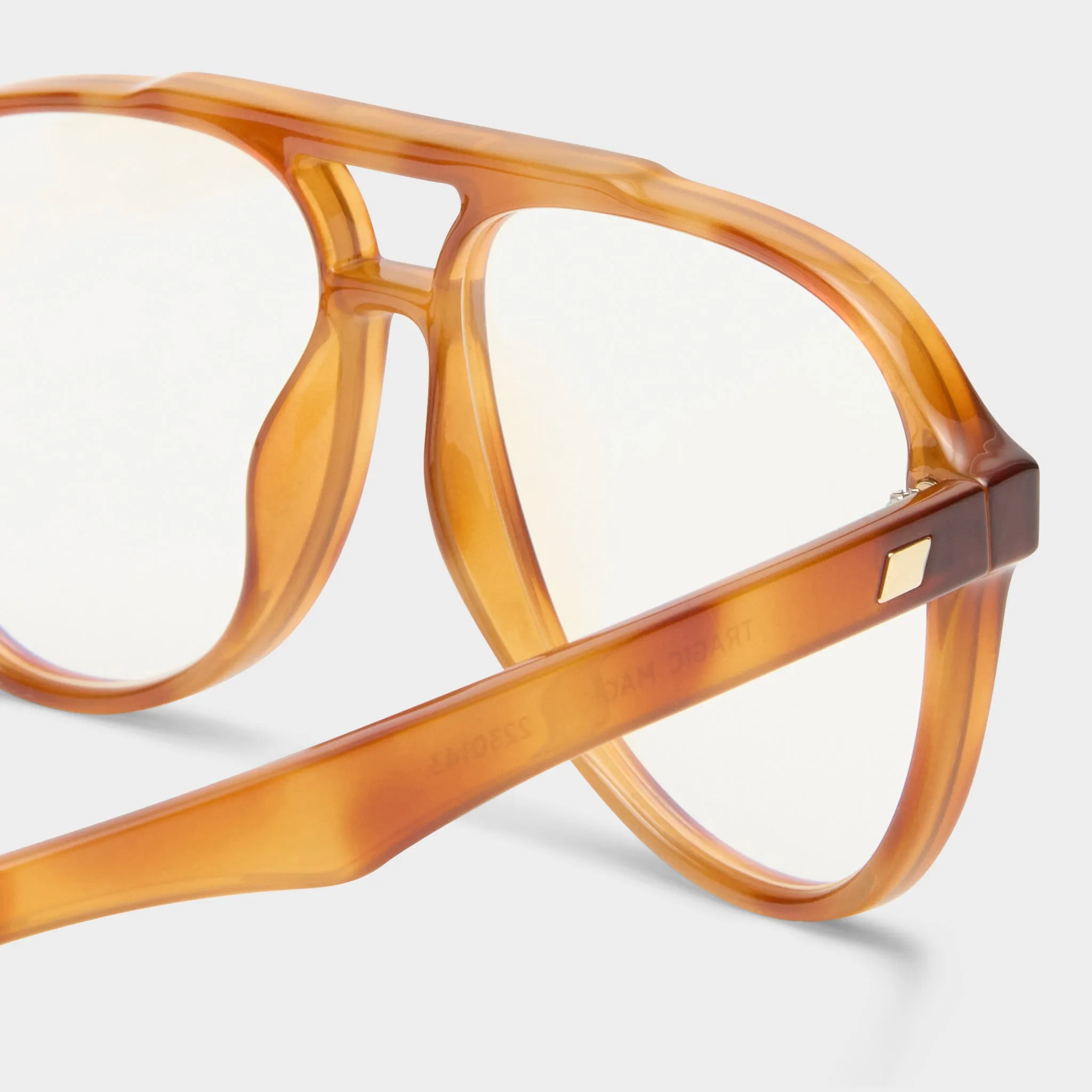 TRAGIC MAGIC | VINTAGE TORT BLUE LIGHT LENS