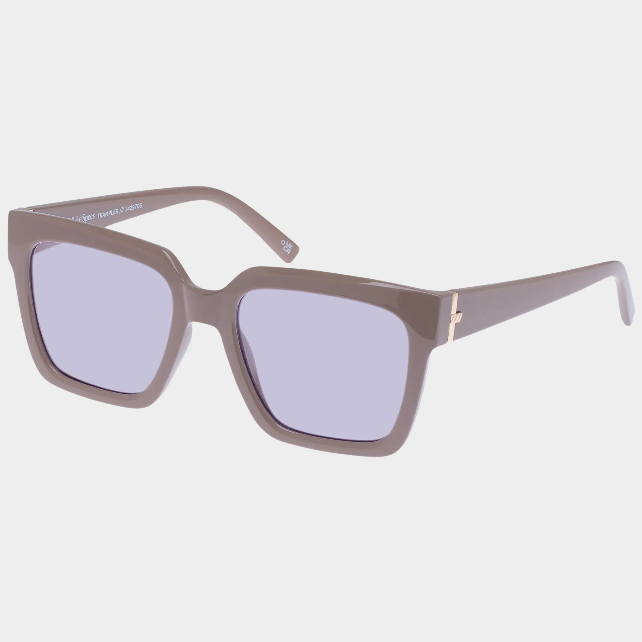 TRAMPLER | PUTTY