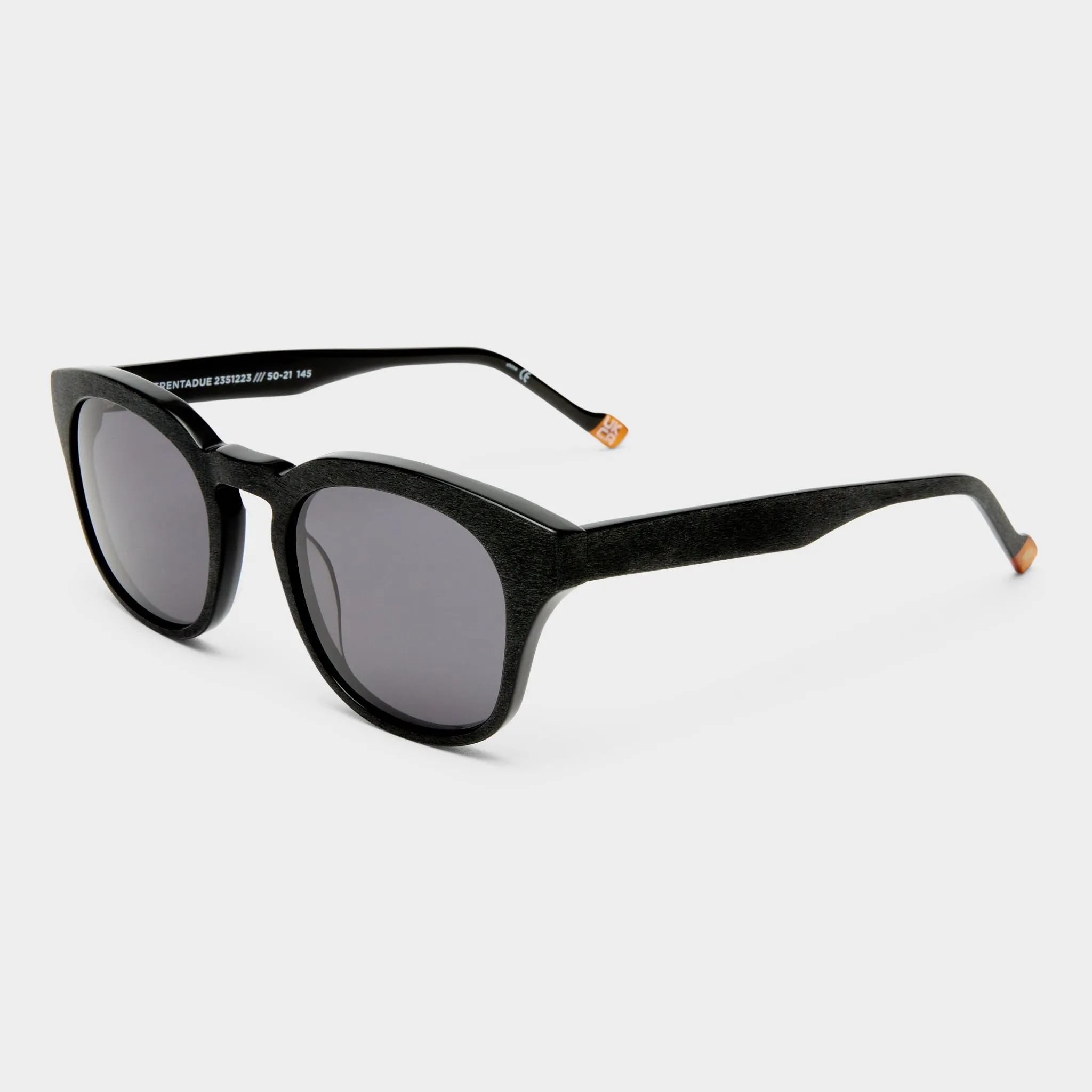 TRENTADUE | SCRATCHED BLACK