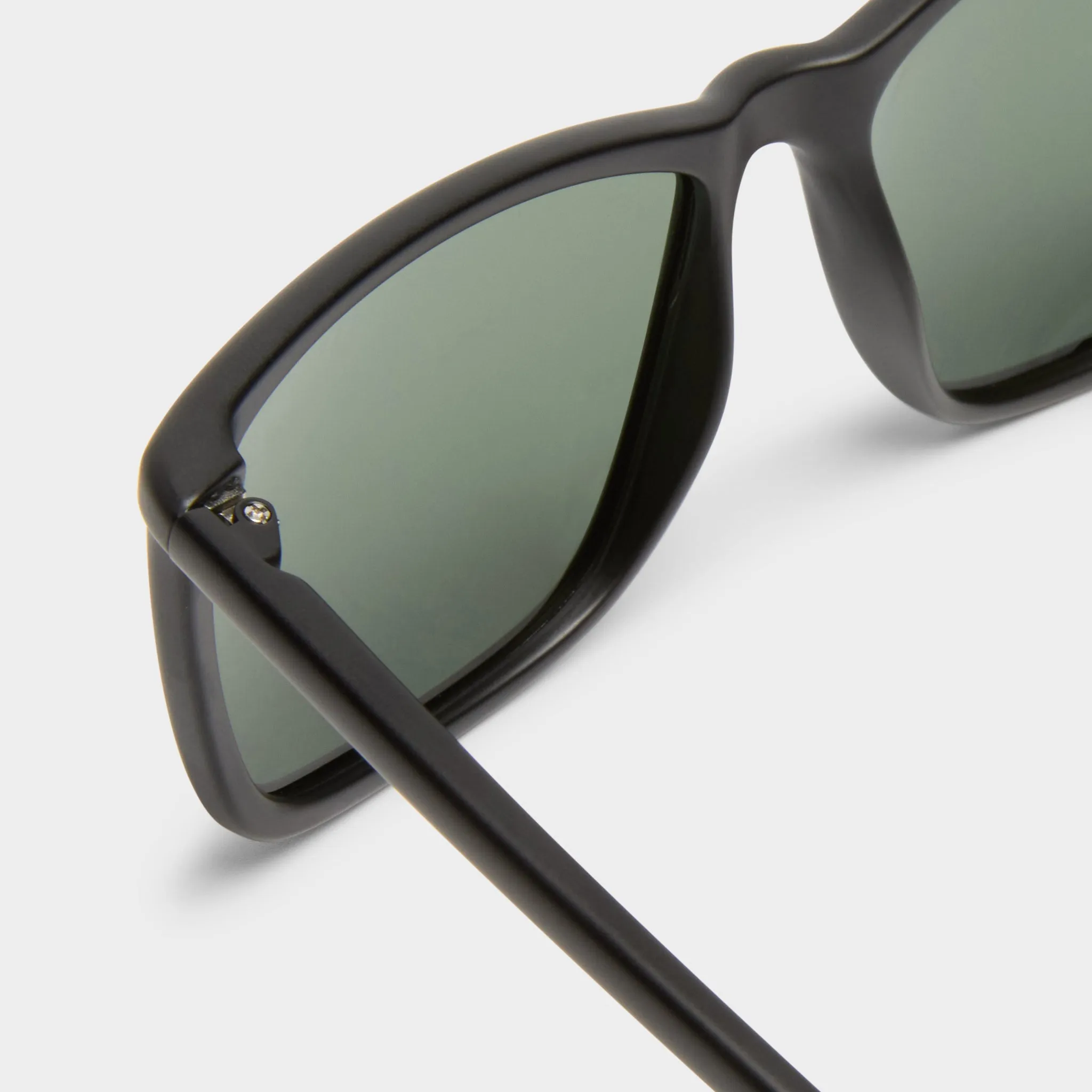 TWEEDLEDUM | MATTE BLACK POLARIZED