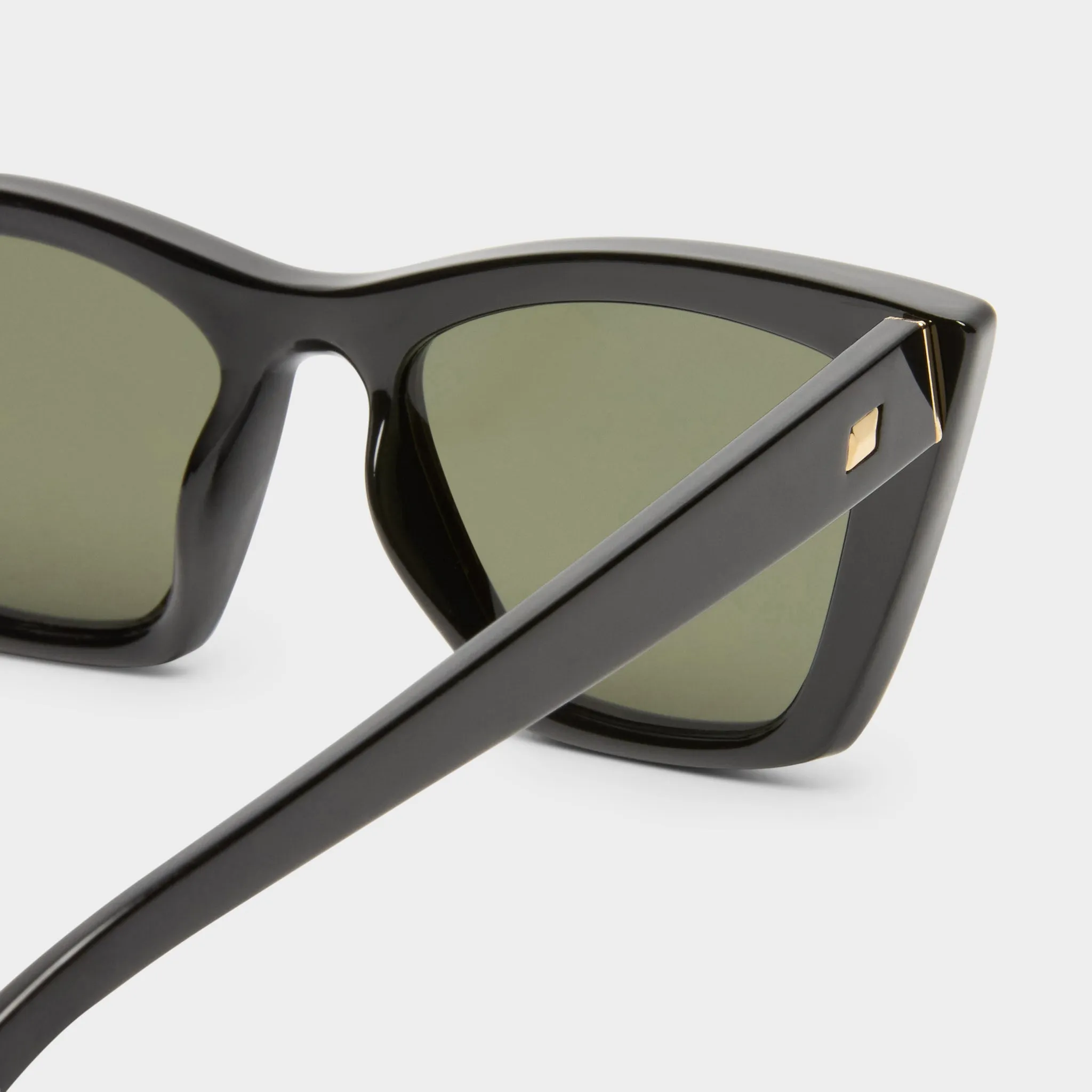 VELODROME | BLACK